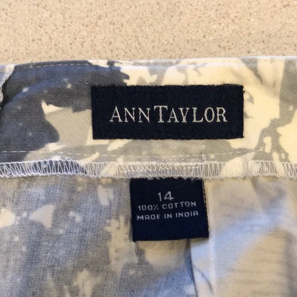 ANN TAYLOR FLORAL BLUE GRAY A LINE MINI SKIRT PLUS SIZE 14 - Picture 9 of 12